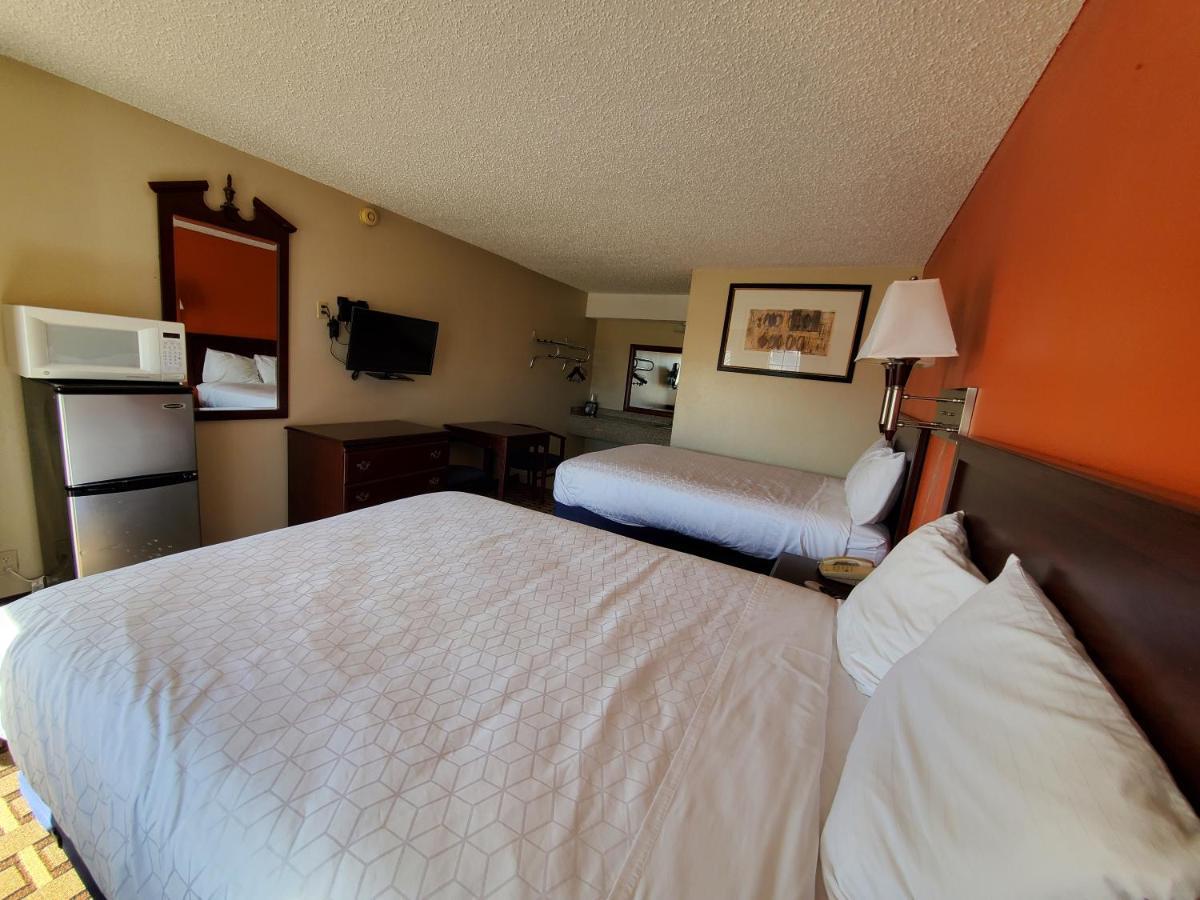 Relax Inn Henryetta Luaran gambar