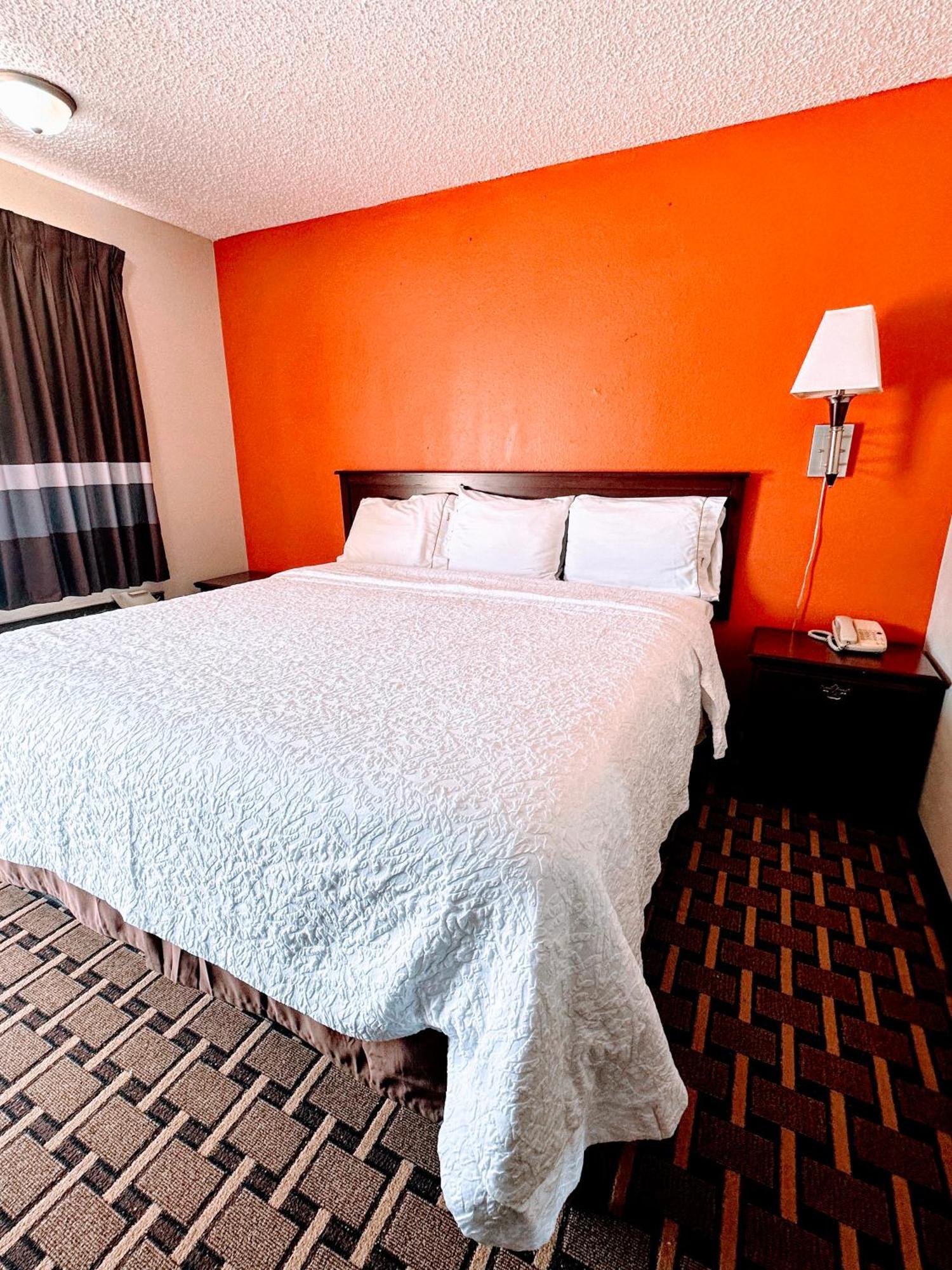 Relax Inn Henryetta Luaran gambar