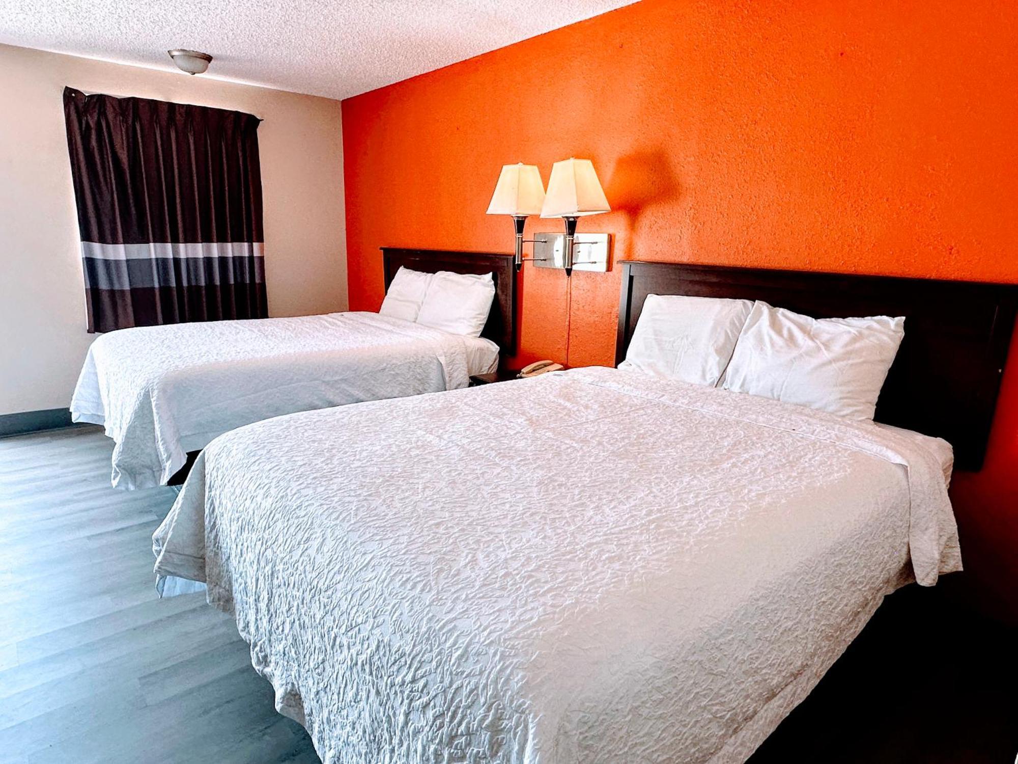 Relax Inn Henryetta Luaran gambar